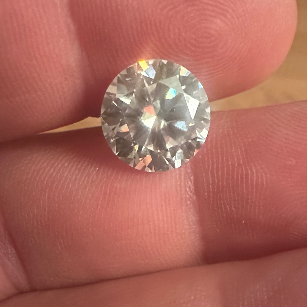 5.25 caret Flawless Moissanite stone with certificate